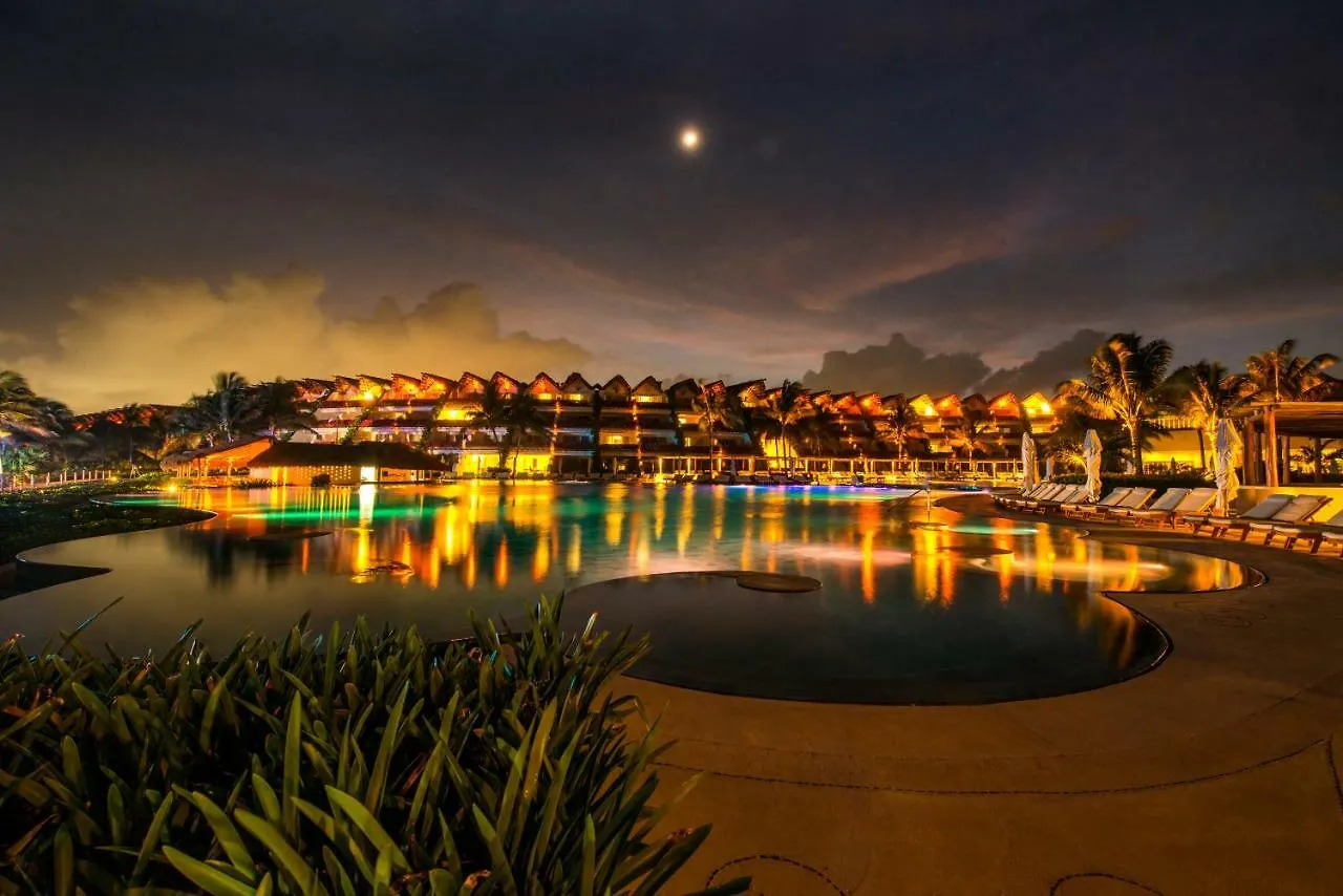 Grand Velas Riviera Maya (Adults Only) contacts