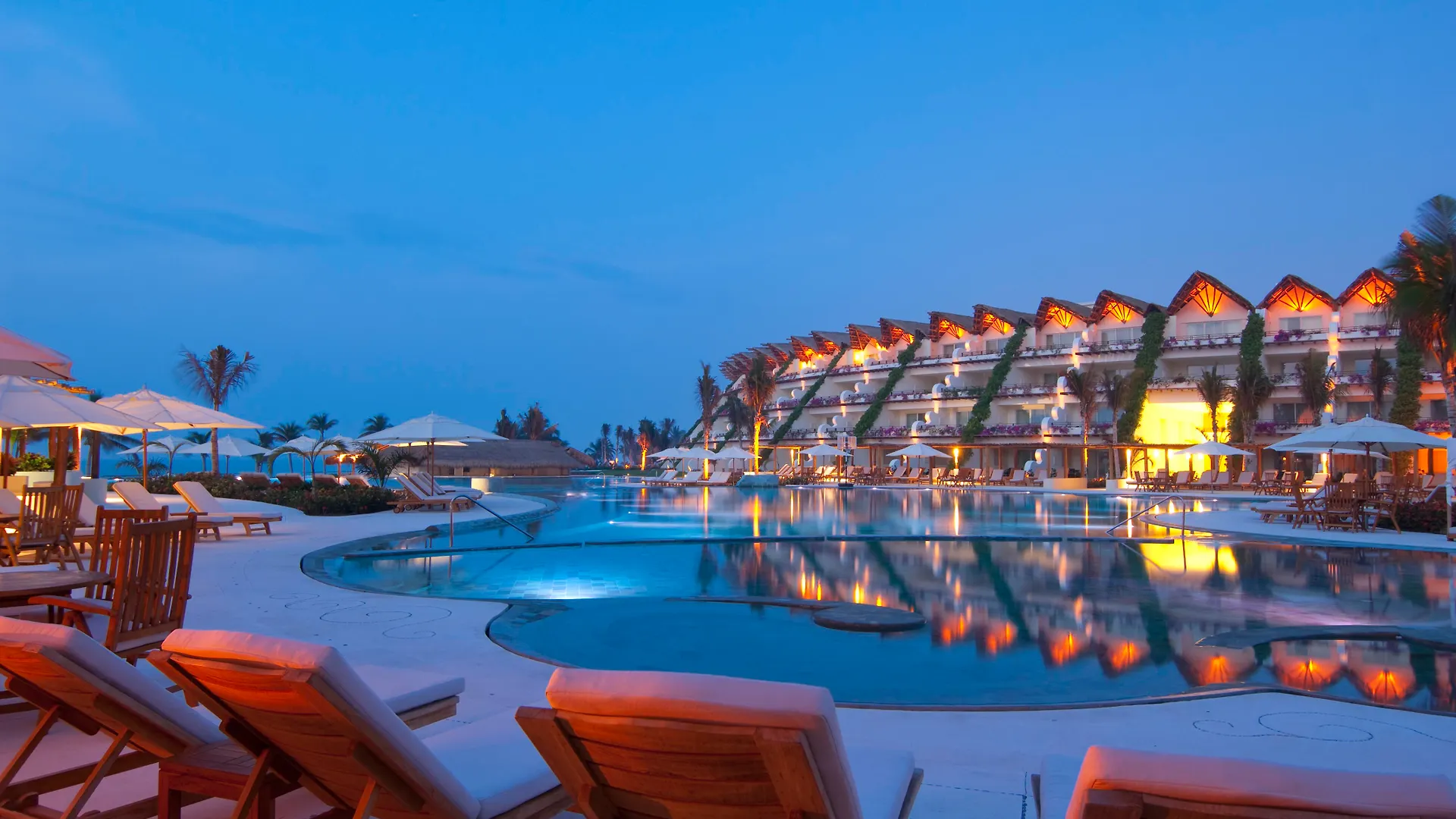 ***** Semesteranläggning (resort) Grand Velas Riviera Maya (Adults Only) Playa del Carmen Mexiko